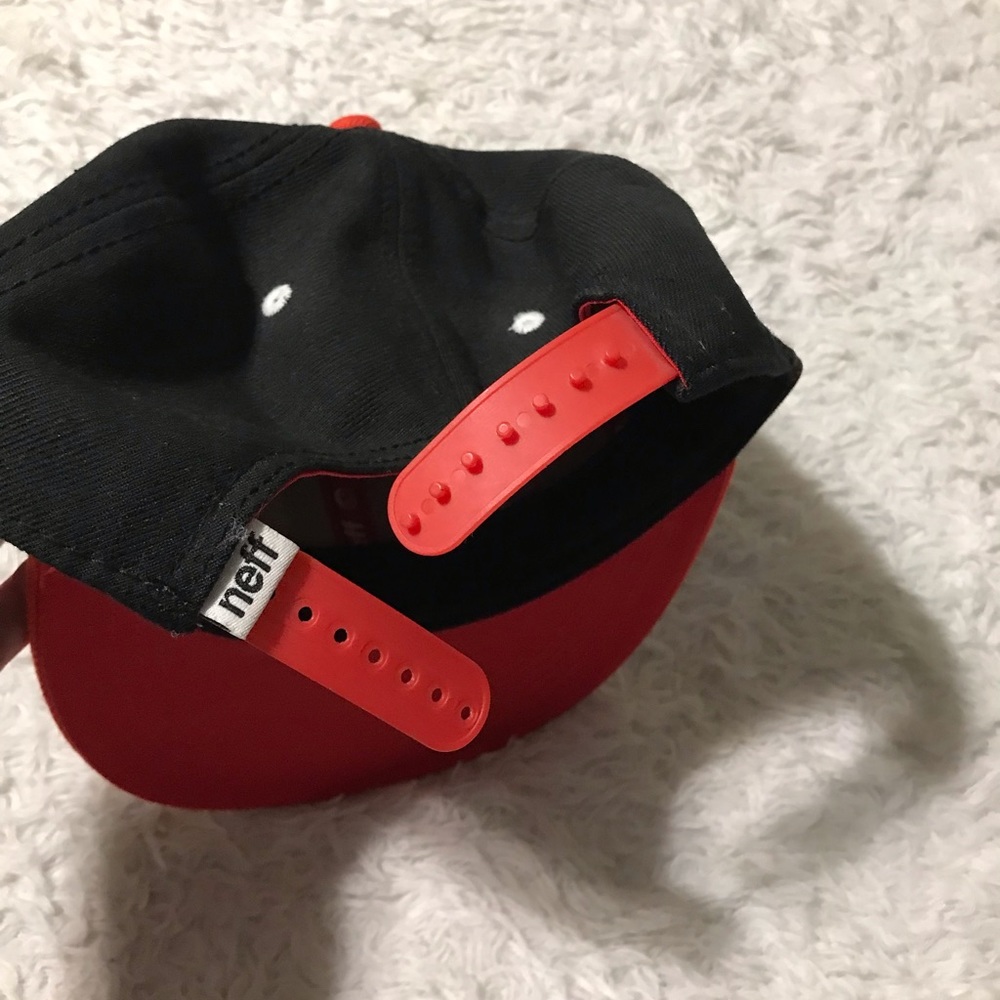 Neff  Snapback Cap - Picture 7 of 9